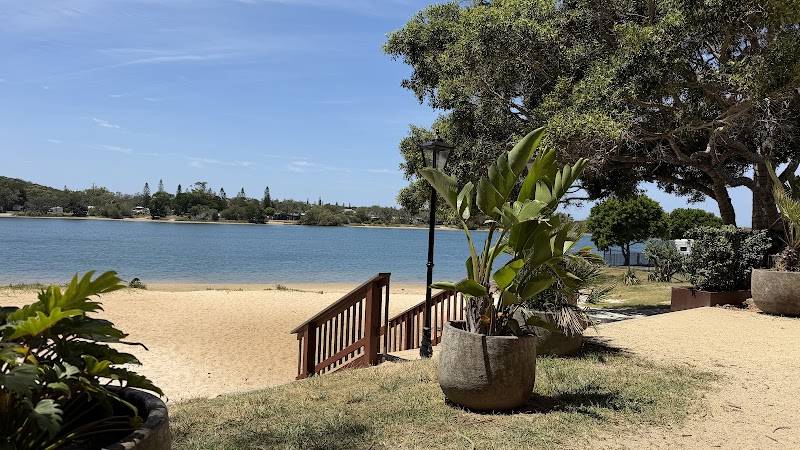 Shaws Bay Hotel