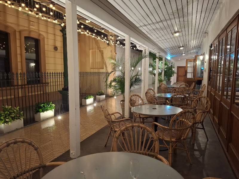 Shaws Bay Hotel
